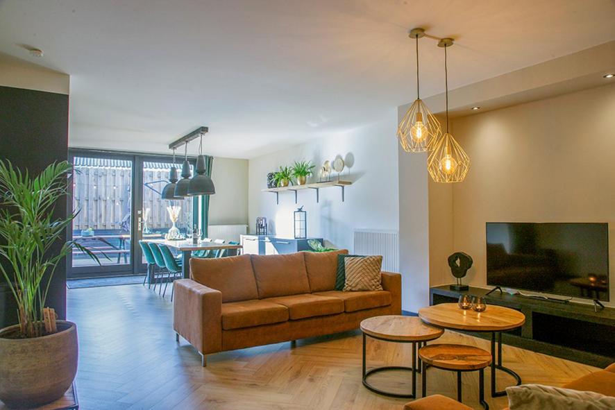 In De Mid - Prachtige Appartementen In Hartje 주르 외부 사진